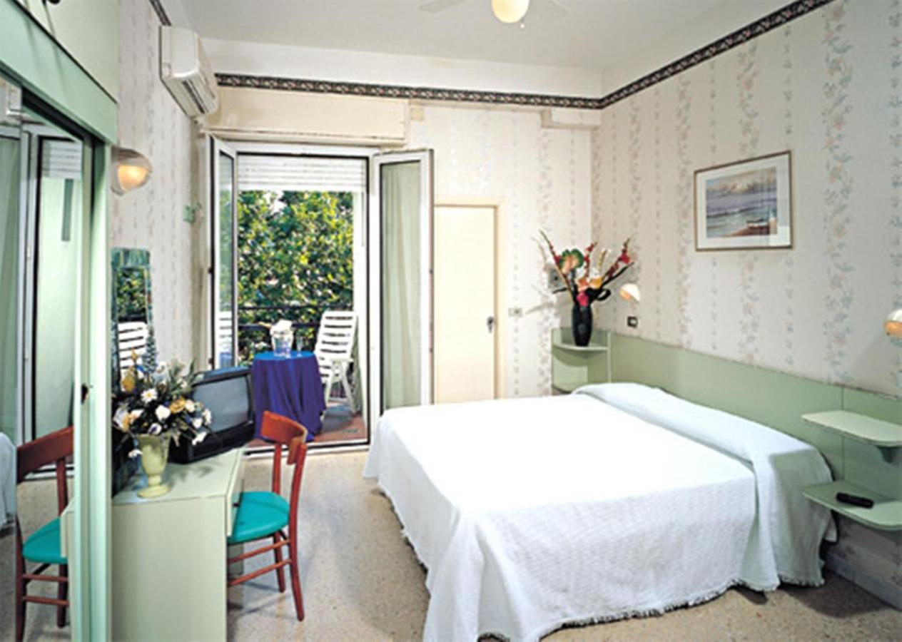 Hotel Caracas Cattolica Cameră foto